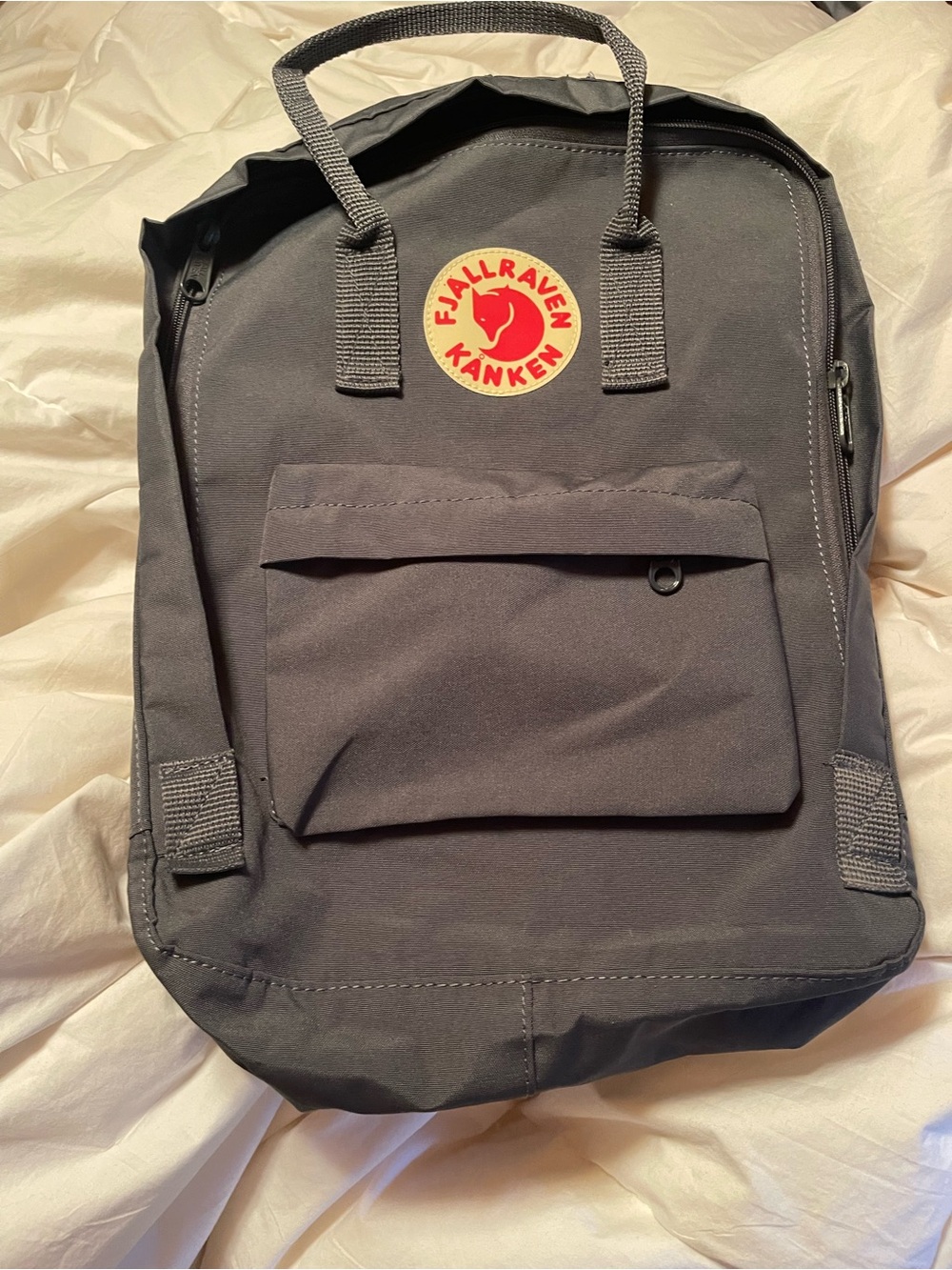 Fjällräven Kånken Classic Backpack – Model 23510 – Grey – NWOT